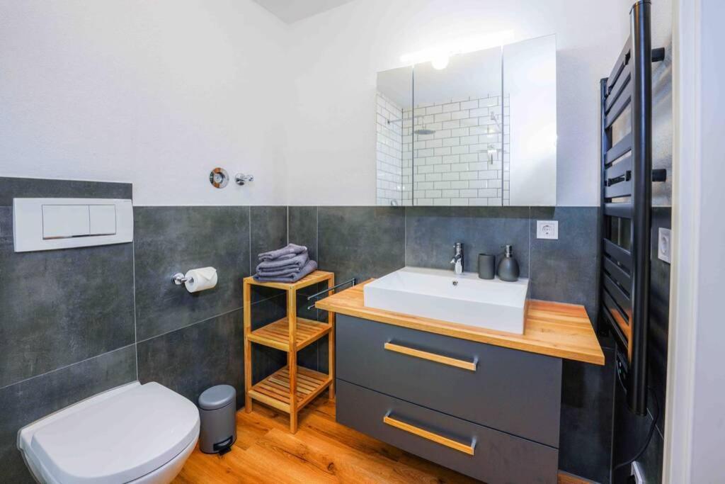 - Modernes Zuhause Mit Allgaeu Aussicht Apartment